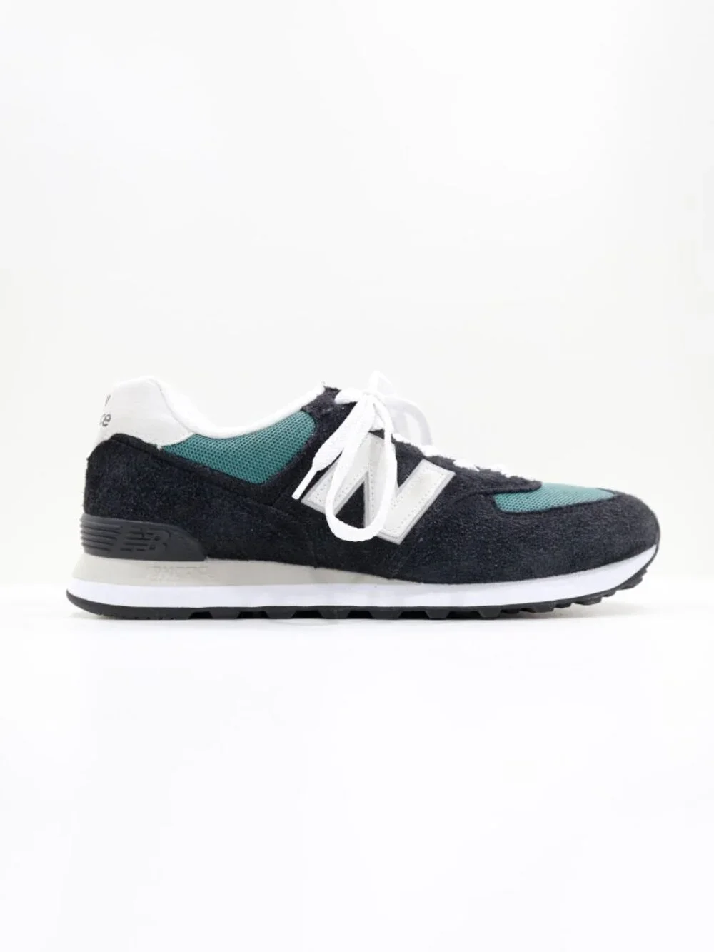 New Balance 574 Black Suede Green Mesh Low Top Sneakers - Women's 11.5